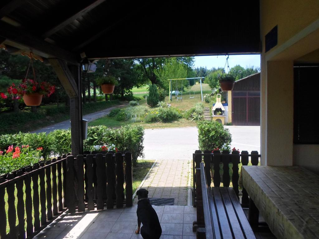 House Petra Daire Rakovica Dış mekan fotoğraf