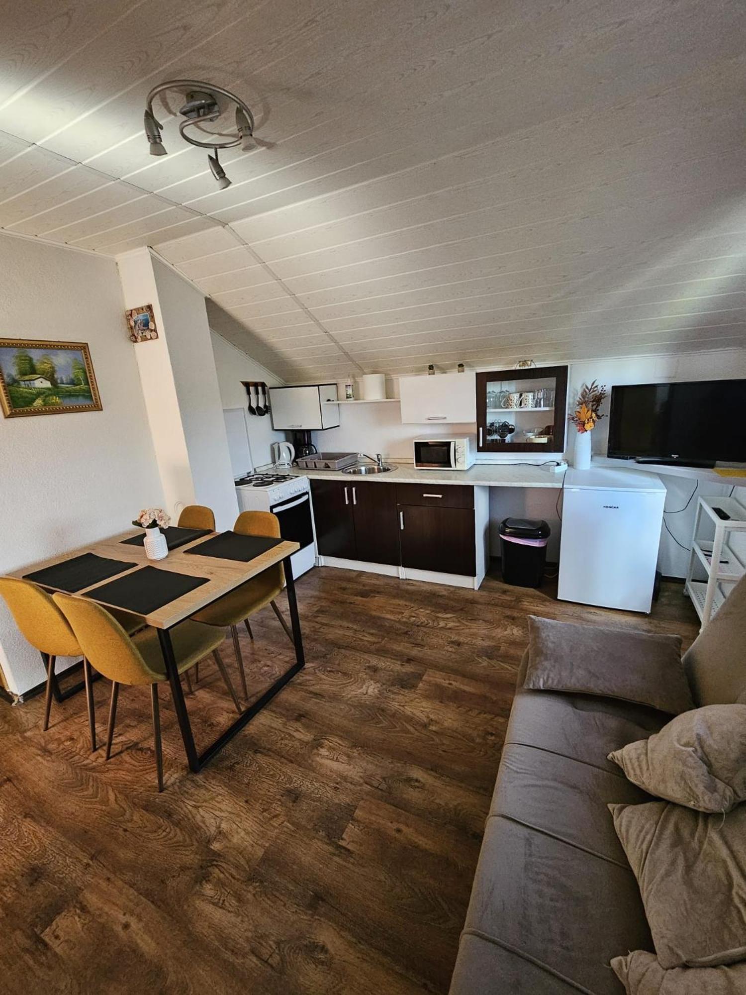 House Petra Daire Rakovica Dış mekan fotoğraf