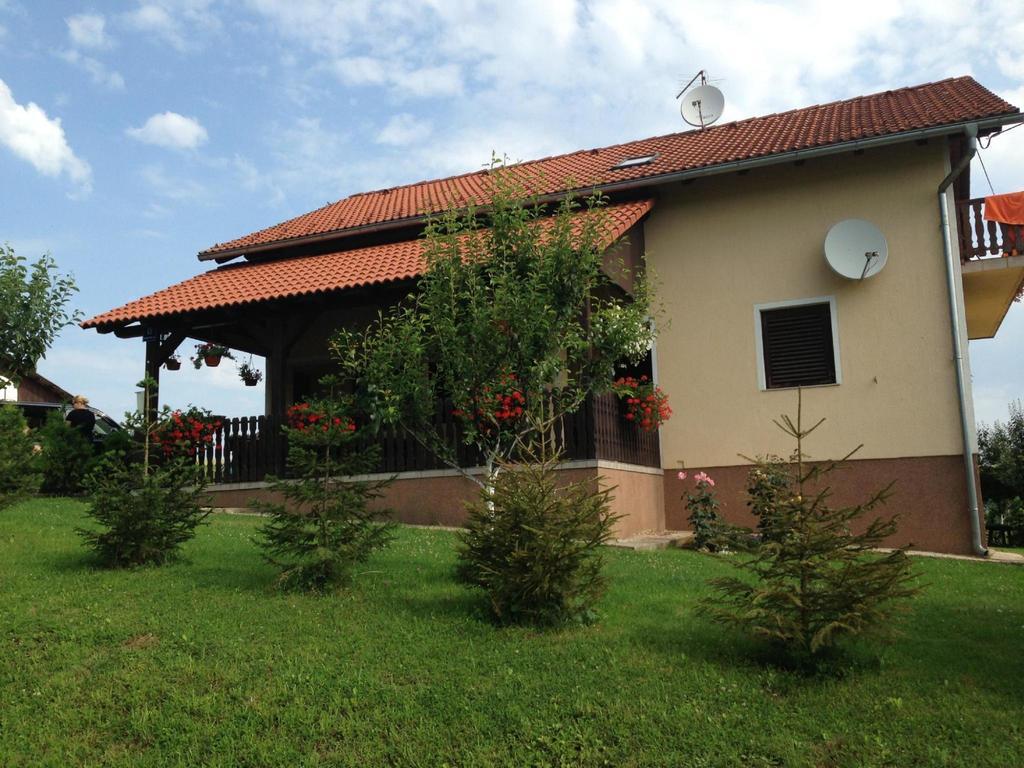 House Petra Daire Rakovica Dış mekan fotoğraf
